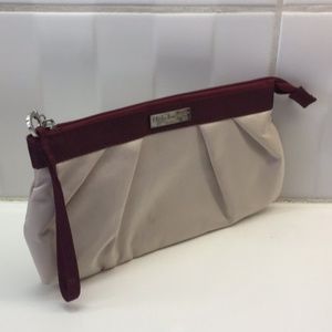 💗💗Salvatore Ferragamo Rare Clutch